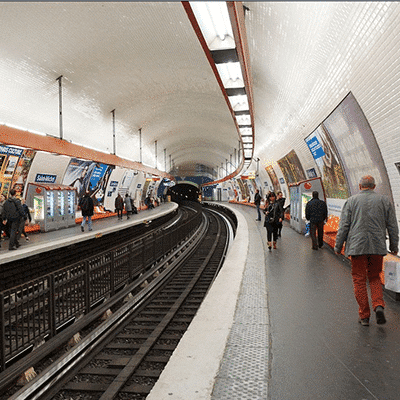 MÉTRO SAINT-MICHEL – FRANCE